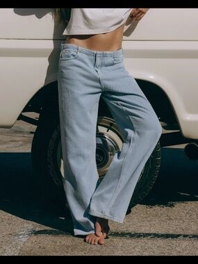 Daily Drills Beach Jeans – Light Blue – Size L (31/32) – NWT
